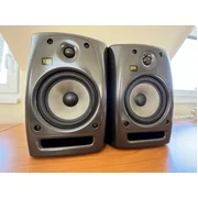 <span style="background-color: #ff822f; color: white; display: inline-block; padding: 0px 5px; margin-right: 4px;">Used</span>KRK Rokit 6 RPG2 Ferrari Grey Limited Edition Altavoz de estudio